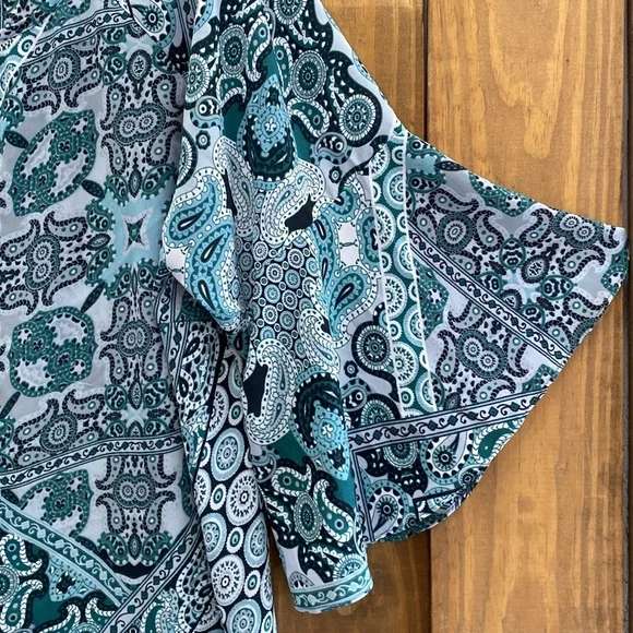 Zac & Rachel Women Blouse - Picture 3 of 8